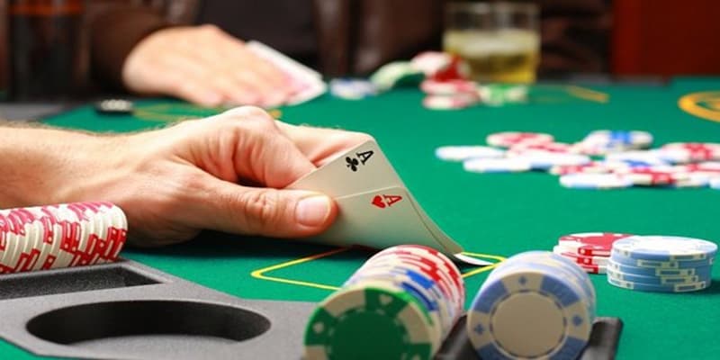 Tìm hiểu cách gọi về các vòng game Poker
